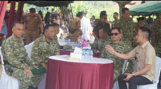 Pangdam III/Siliwangi Tutup Rangkaian Kunker Dengan Panen Raya dan Pesan Patriotisme Untuk Prajurit di Lebak