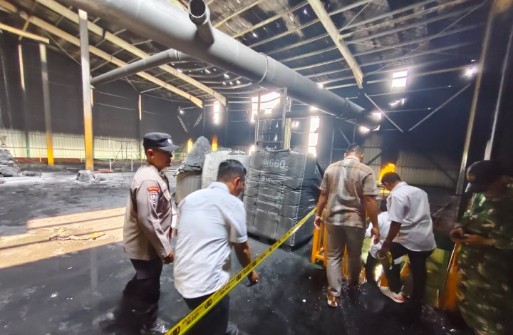Gudang PT. Kingland Di Kibin Terbakar 