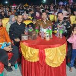 HUT Ke 43 Desa Langkan, Warga Tumpah Ruah dan Antusias Menyaksikan Hiburan