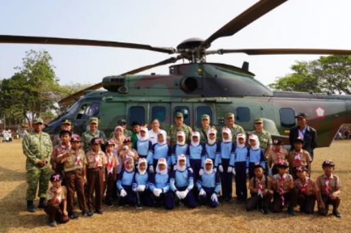 Wapang TNI Tinjau Karya Bakti di Cimanggu